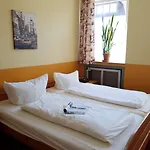 Suedhotel 2* بادربورن