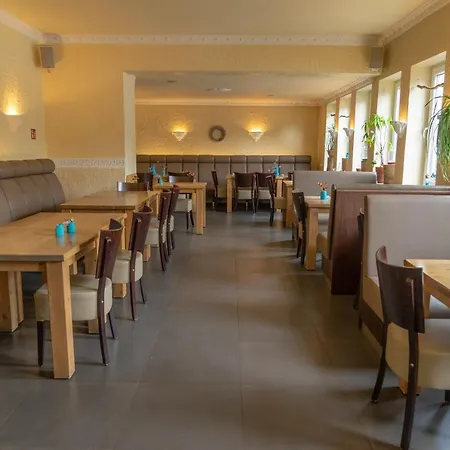 Отель Suedhotel 2*