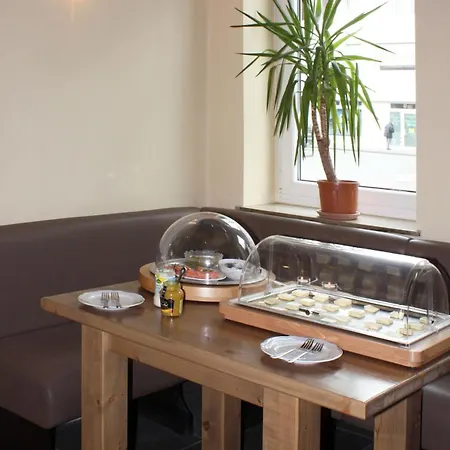 Отель Suedhotel 2*