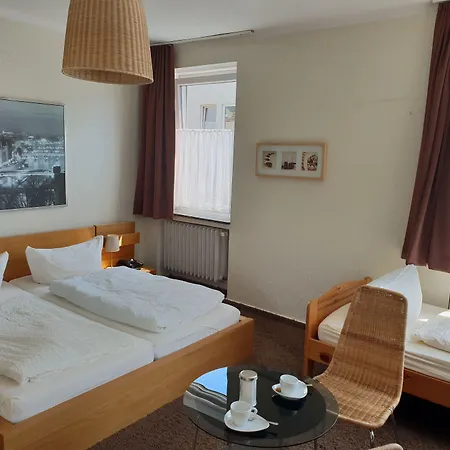 Suedhotel Падерборн